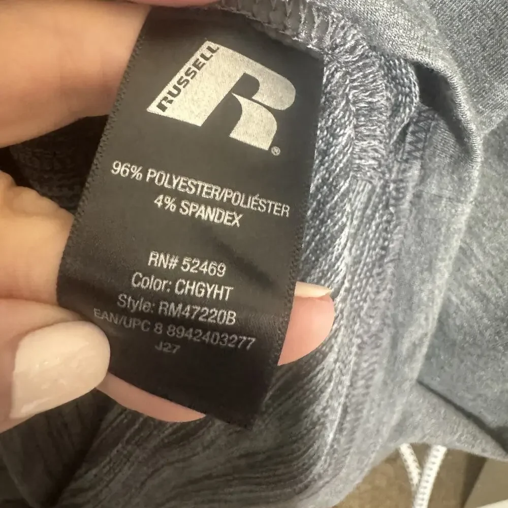 Russell training fit Men’s grey sweatshirt 2XL performance long sleeve tiny flaw